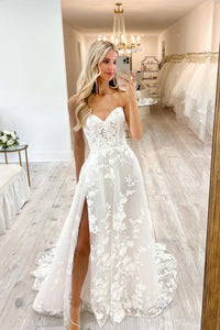 A Line Sweetheart Lace Tulle Long Wedding Dresses