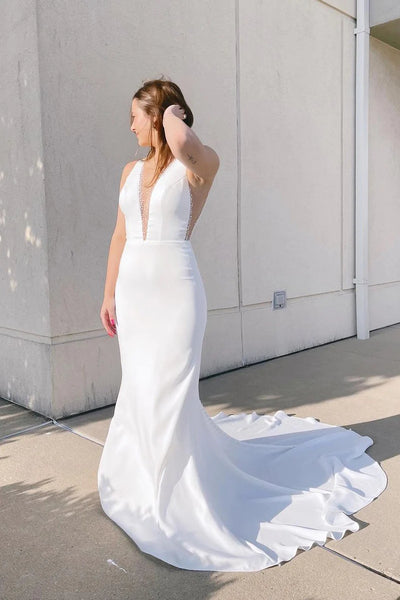 Elegant Mermaid Elastic Satin Long Wedding Dresses with Beading VK24100508