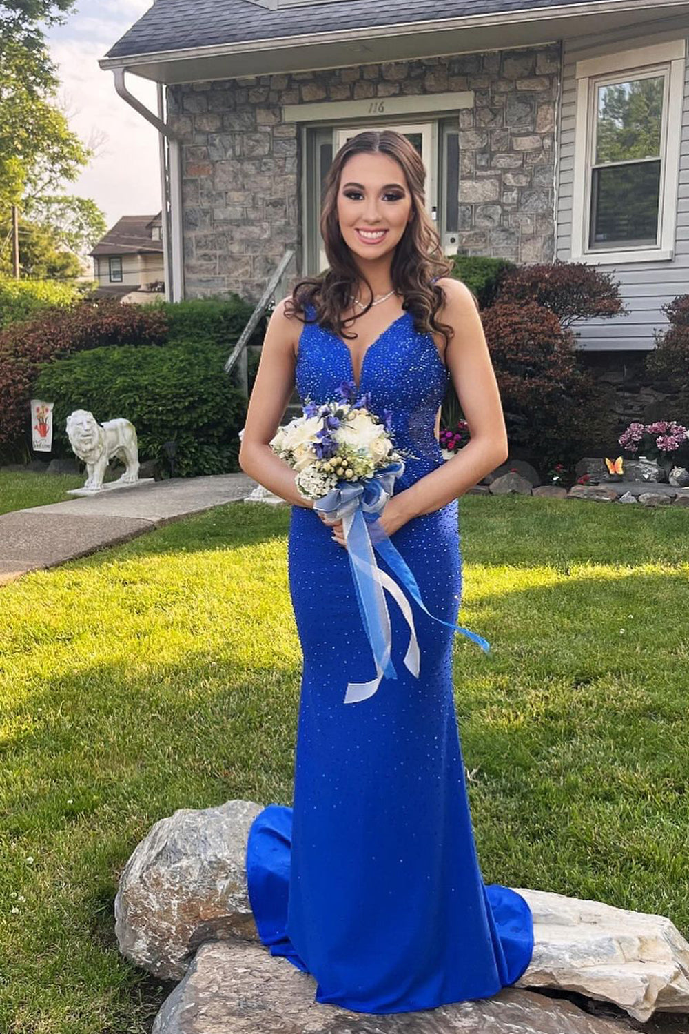 Cute Mermaid V Neck Royal Blue  Long Prom Dresses with Beading