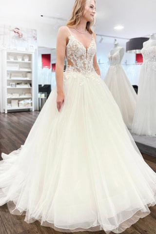 Fairy Ball Gown V Neck Tulle Wedding Dresses with Appliques VK073197