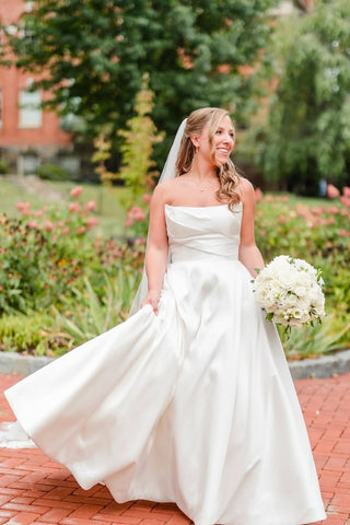 Gorgeous Ball Gown Pleat Satin Wedding Dresses with Bow VK1361701