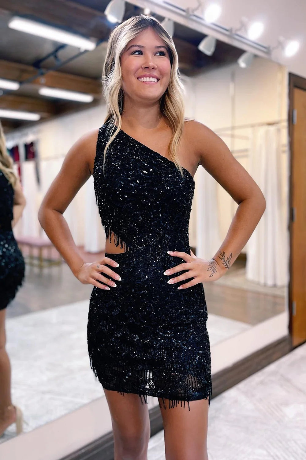 Sparkly Black Sequins Beaded One Shoulder Tight Homecoming Dress VK23062301-1