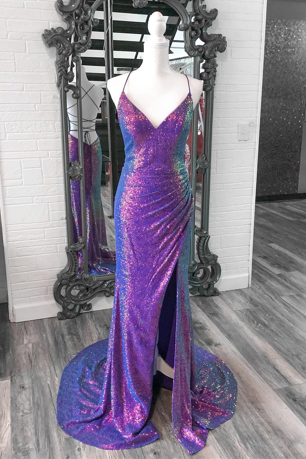 Chic Sparkly Mermaid Purple Sequins V Neck Long Prom Dresses with Slit