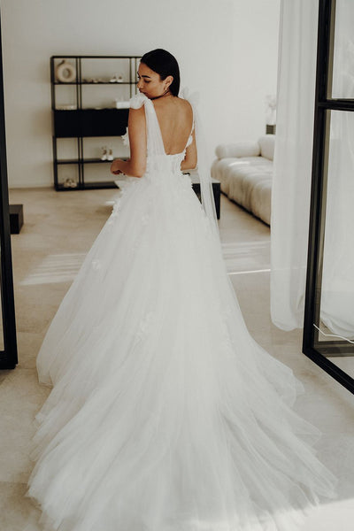 Ball Gown Tulle Sweetheart Wedding Dresses VK24102220