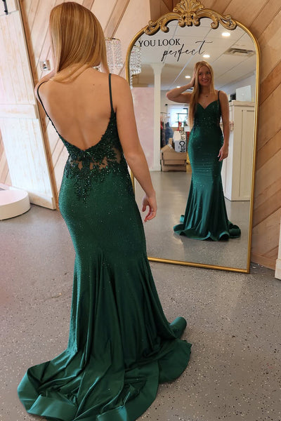 Charming Mermaid V Neck Dark Green Beading Prom Dress with Appliques VK24122404