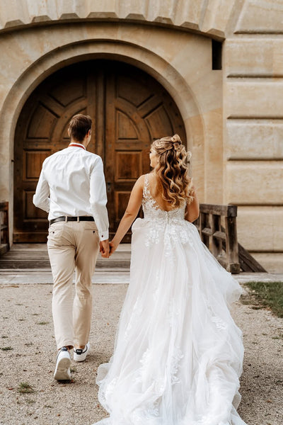 Fairy Ball Gonw V Neck Tulle Long Wedding Dress with Appliques VK1361810