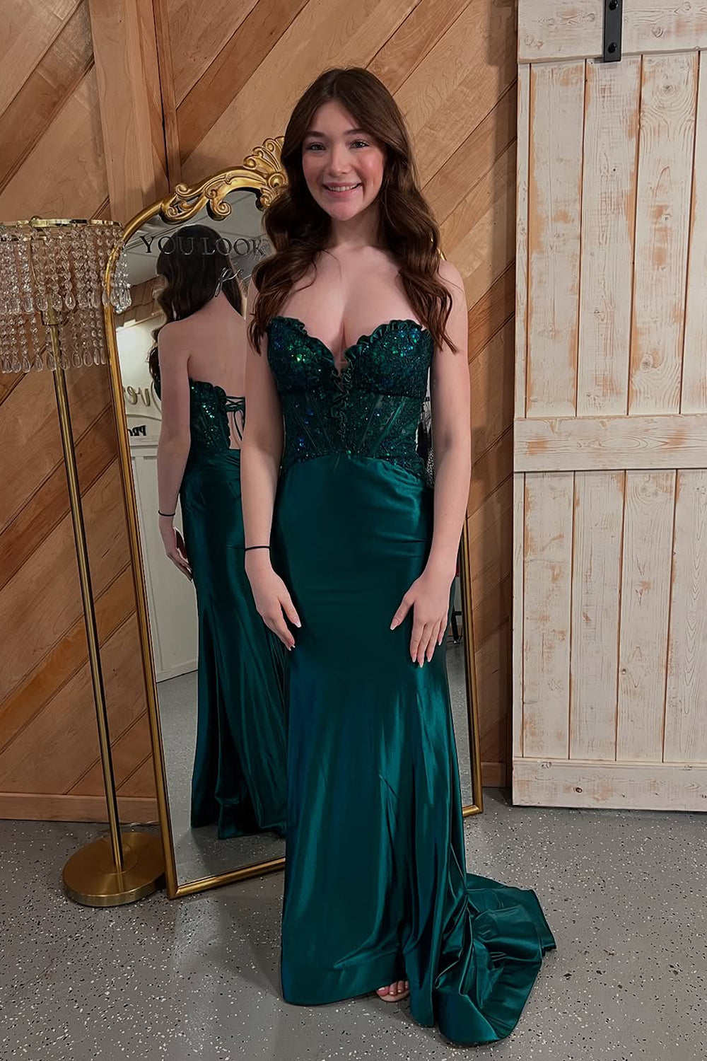 Charming Mermaid Sweetheart Dark Green Satin Long Prom Dress with Slit VK25011301