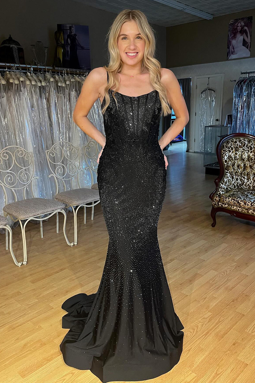 Cute Sparkly Mermaid Black Scoop Neck Prom Dress with Beading